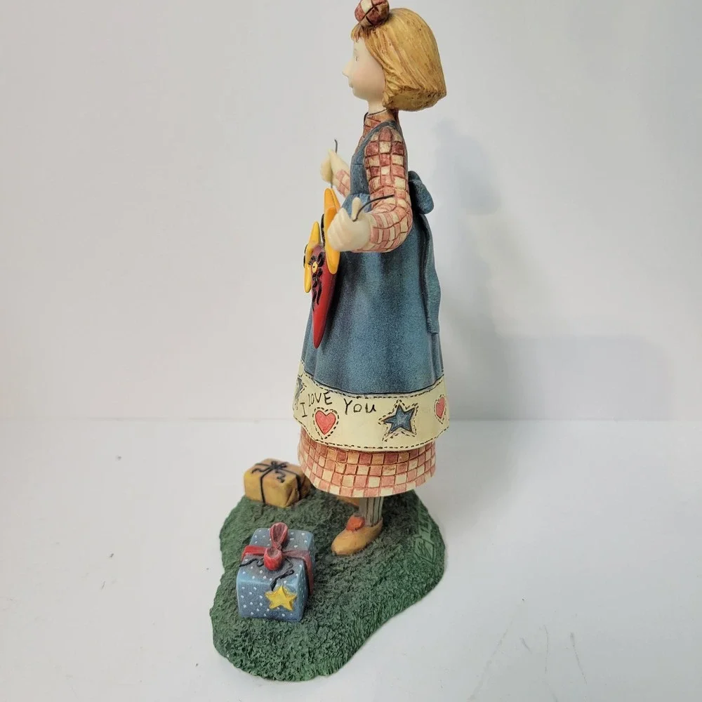 Ellen Stouffer Annie's‎ Love Figurine 1st Ed 1999 Number 1 Girl with Gifts